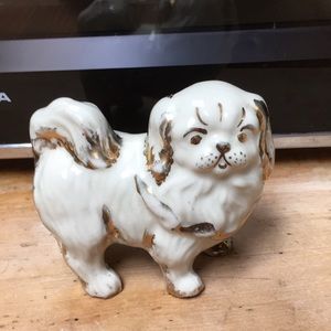 Miniature Staffordshire gold and white Foo dog figurine